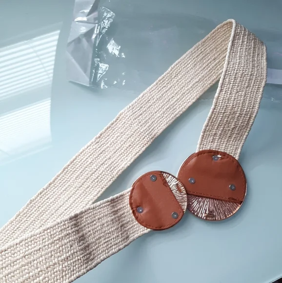 Gold Buckle Woven Stretch Belt NWT - Picture 4 of 5